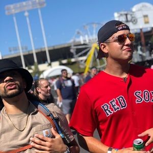 Meet your Posher, Adriel